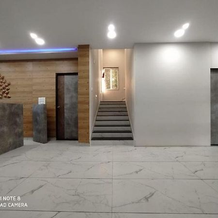 Hālol Oyo 80228 Hotel Richa מראה חיצוני תמונה